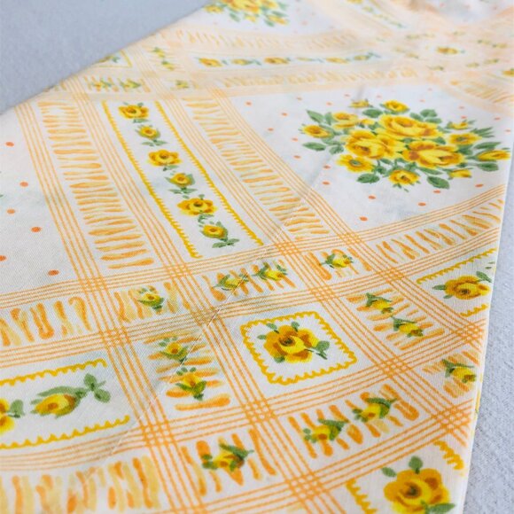 60s Yellow Roses Bouquet Pillowcase -SINGLE- Vintage Muslin Fabric Bedding - Picture 7 of 10